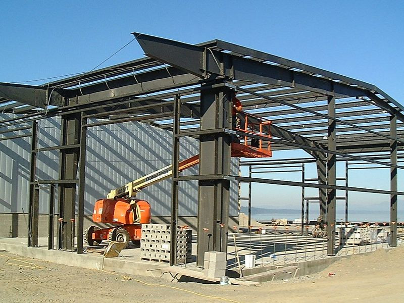 Vì Sao Doanh Nghiệp Nên Cải Tạo Nhà Xưởng Cơ Khí?