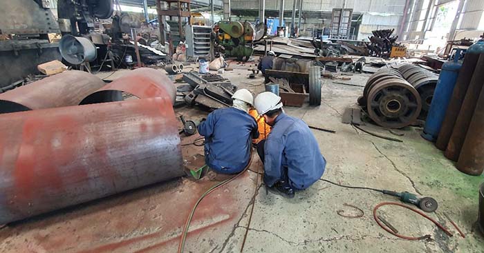 Những Yếu Tố Cần Quan Tâm Khi Chọn Đơn Vị Gia Công Cơ Khí