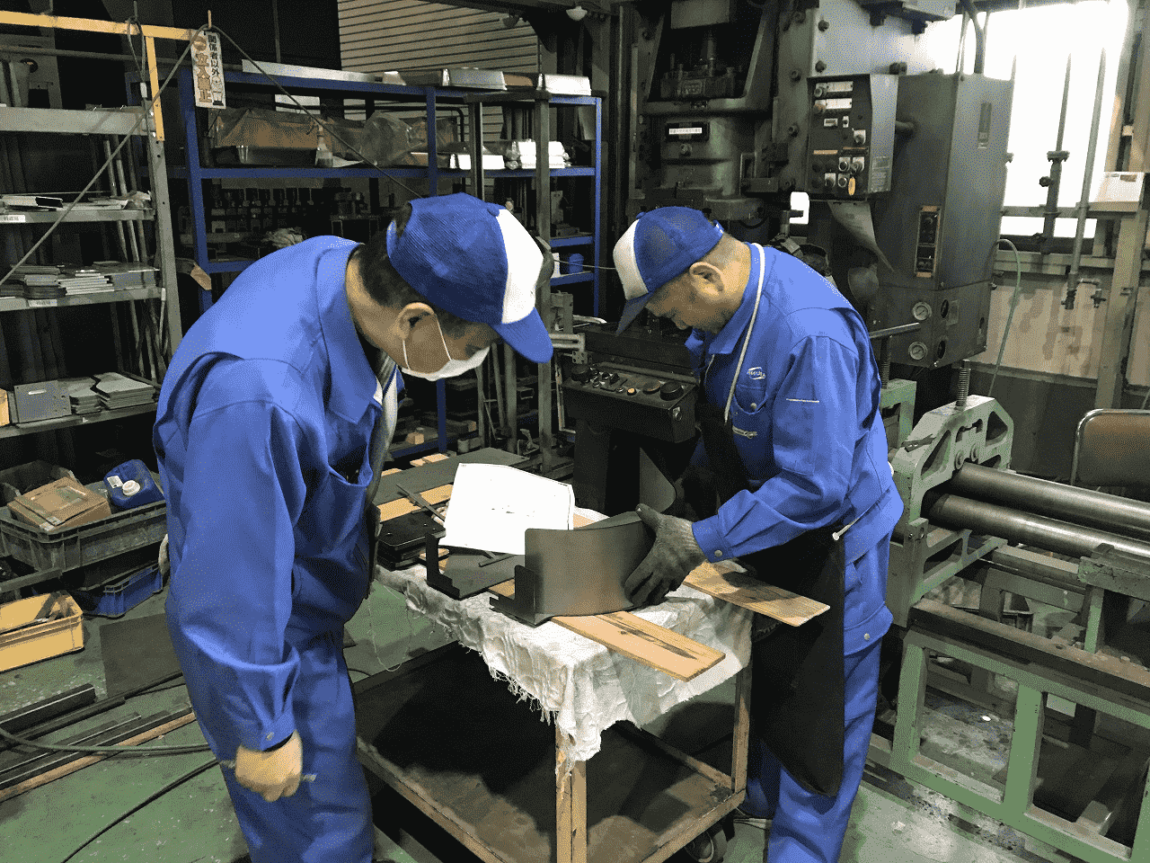 Các Hạng Mục Chuyên Sâu Trong Dịch Vụ Gia Công Kim Loại