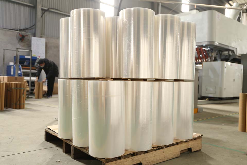 Màng PE quấn hàng giá tốt chất lượng cao tại Vĩnh Phúc