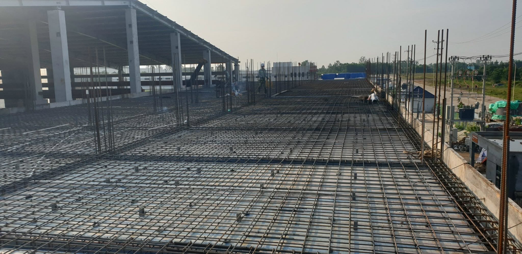 Những Yếu Tố Ảnh Hưởng Đến Chất Lượng Thi Công Nhà Xưởng
