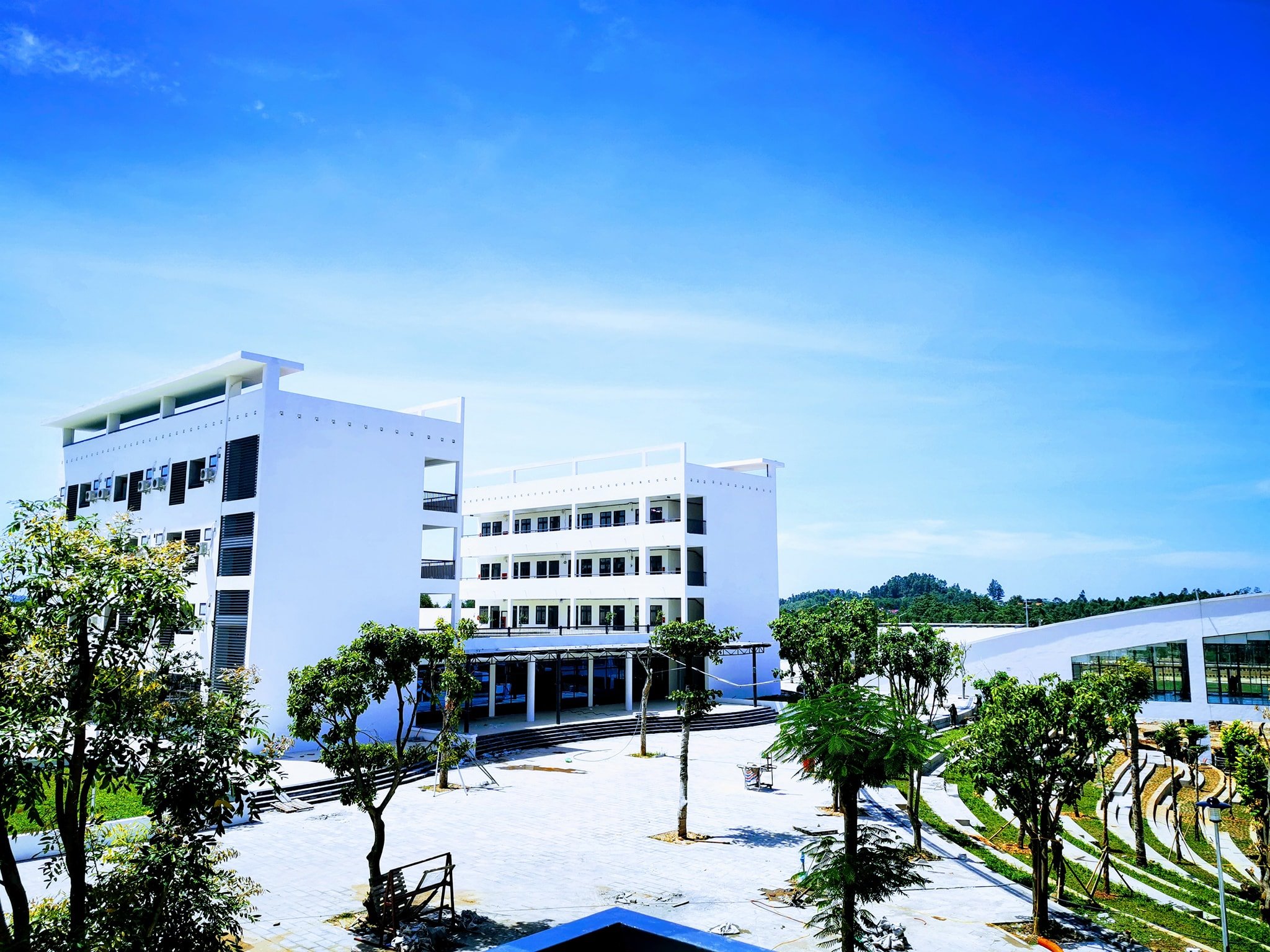 Trường học, bệnh viện, công trình phúc lợi xã hội vĩnh phúc